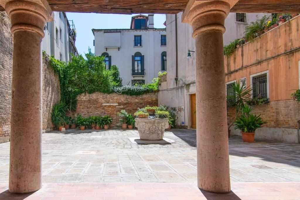 Residence Alma - Rialto Bridge 威尼斯 外观 照片